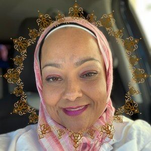 Meet your Posher, Dawayna